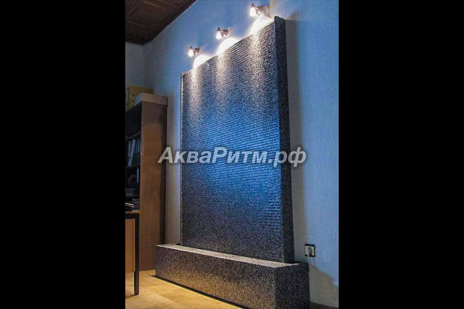 Водопад по камню